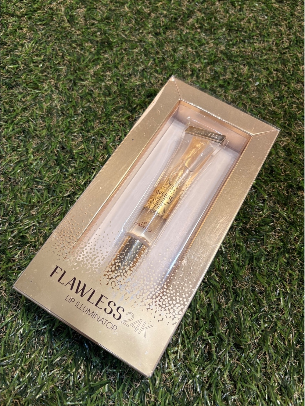 Flawless 24K Lip Illuminator
